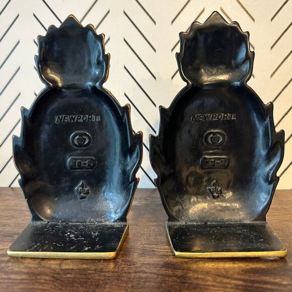 Set of 2 Virginia Metalcrafters Brass Newport Pineapple Bookends MCM Hospitality - Picture 13 of 13